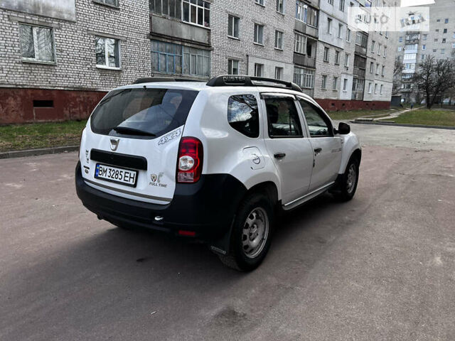 Білий Дачія Duster, об'ємом двигуна 1.6 л та пробігом 133 тис. км за 8300 $, фото 6 на Automoto.ua