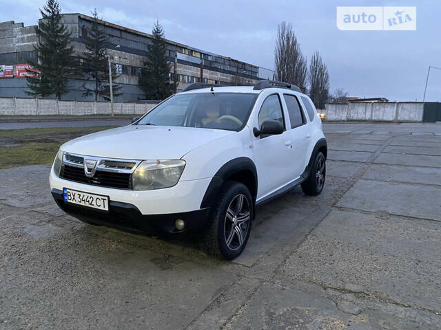 Білий Дачія Duster, об'ємом двигуна 1.5 л та пробігом 197 тис. км за 9000 $, фото 1 на Automoto.ua