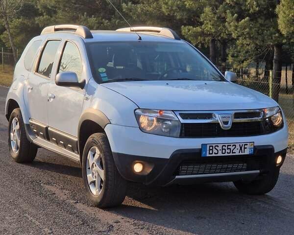 Белый Дачия Duster, объемом двигателя 1.5 л и пробегом 145 тыс. км за 10499 $, фото 13 на Automoto.ua