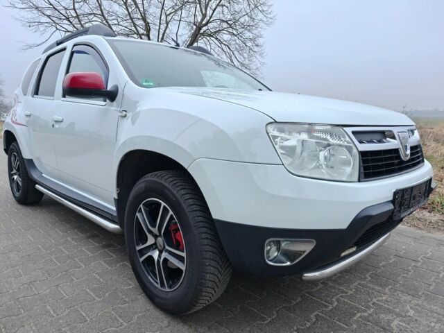 Белый Дачия Duster, объемом двигателя 0 л и пробегом 234 тыс. км за 5500 $, фото 17 на Automoto.ua