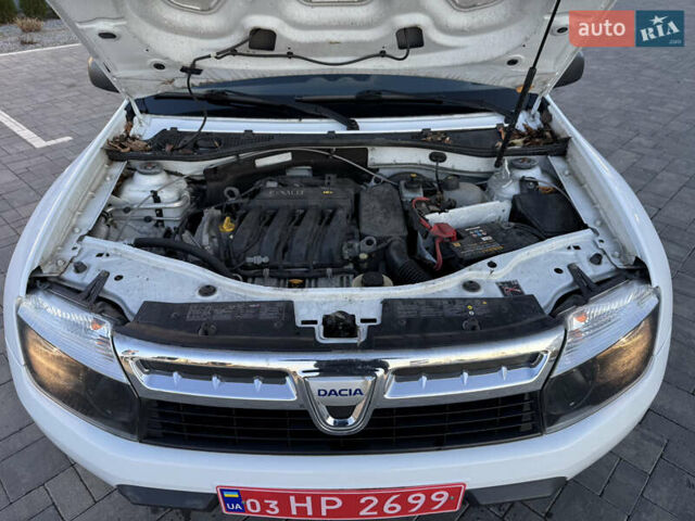 Білий Дачія Duster, об'ємом двигуна 1.6 л та пробігом 153 тис. км за 8999 $, фото 71 на Automoto.ua