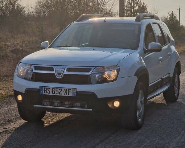 Белый Дачия Duster, объемом двигателя 1.5 л и пробегом 145 тыс. км за 10499 $, фото 11 на Automoto.ua