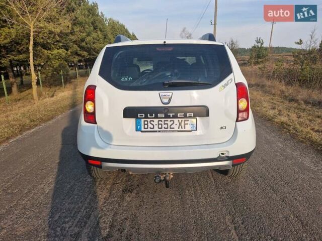 Белый Дачия Duster, объемом двигателя 1.5 л и пробегом 145 тыс. км за 10499 $, фото 3 на Automoto.ua