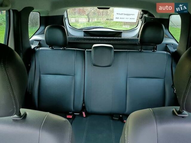 Белый Дачия Duster, объемом двигателя 1.5 л и пробегом 257 тыс. км за 8400 $, фото 10 на Automoto.ua