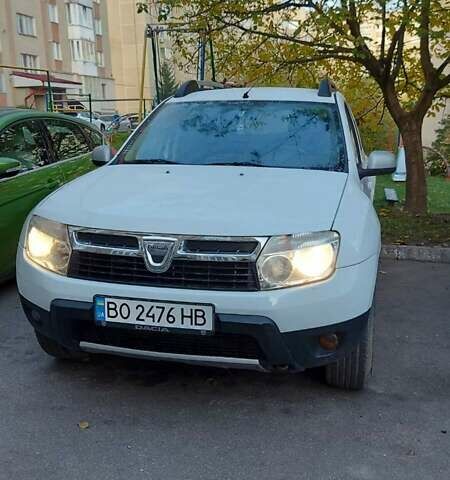 Дачия Duster 2011 в Тернополе на Automoto.ua Белый Дачия Duster, объемом двигателя 1.46 л и пробегом 179 тыс. км за 9900 $, фото 22 на Automoto.ua