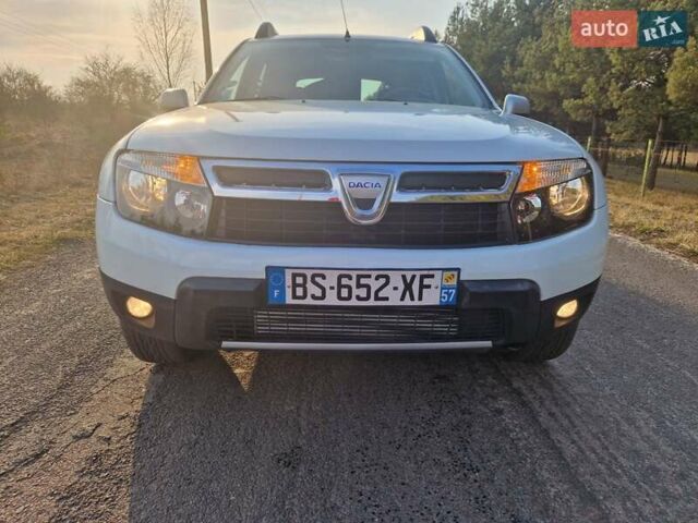 Белый Дачия Duster, объемом двигателя 1.5 л и пробегом 145 тыс. км за 10499 $, фото 9 на Automoto.ua
