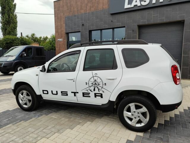 Белый Дачия Duster, объемом двигателя 0 л и пробегом 235 тыс. км за 8499 $, фото 1 на Automoto.ua