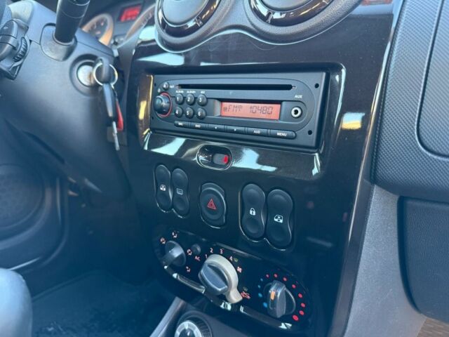 Білий Дачія Duster, об'ємом двигуна 0 л та пробігом 150 тис. км за 9000 $, фото 3 на Automoto.ua