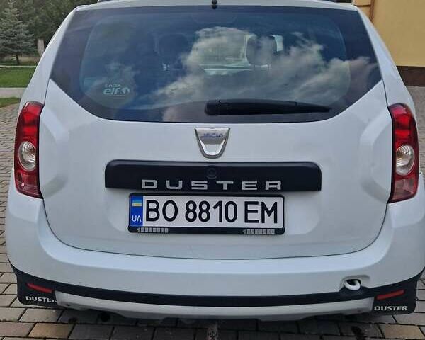Білий Дачія Duster, об'ємом двигуна 1.6 л та пробігом 130 тис. км за 9200 $, фото 2 на Automoto.ua