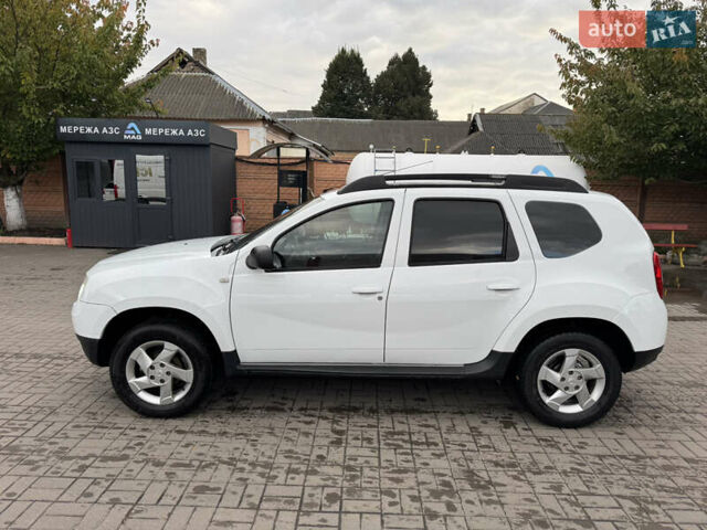 Белый Дачия Duster, объемом двигателя 1.6 л и пробегом 168 тыс. км за 8900 $, фото 4 на Automoto.ua