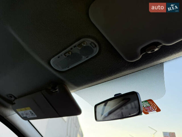 Білий Дачія Duster, об'ємом двигуна 1.6 л та пробігом 153 тис. км за 8999 $, фото 49 на Automoto.ua