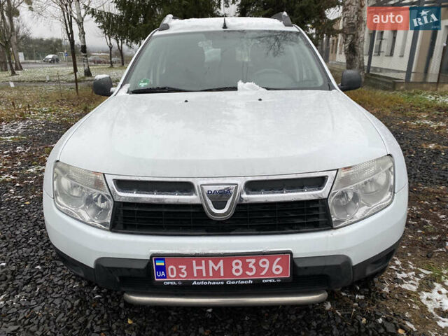 Білий Дачія Duster, об'ємом двигуна 1.6 л та пробігом 233 тис. км за 7100 $, фото 8 на Automoto.ua