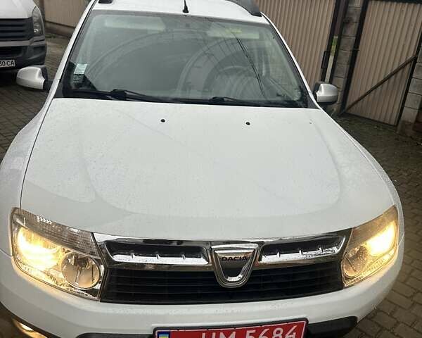 Білий Дачія Duster, об'ємом двигуна 1.5 л та пробігом 168 тис. км за 8300 $, фото 2 на Automoto.ua