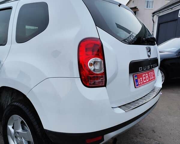 Білий Дачія Duster, об'ємом двигуна 1.5 л та пробігом 221 тис. км за 8900 $, фото 12 на Automoto.ua