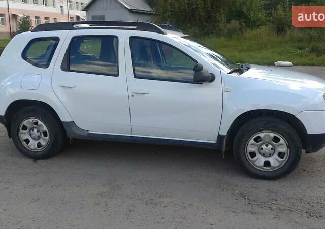 Білий Дачія Duster, об'ємом двигуна 1.6 л та пробігом 178 тис. км за 8800 $, фото 1 на Automoto.ua