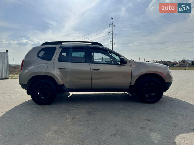 Белый Дачия Duster, объемом двигателя 1.5 л и пробегом 460 тыс. км за 8000 $, фото 6 на Automoto.ua