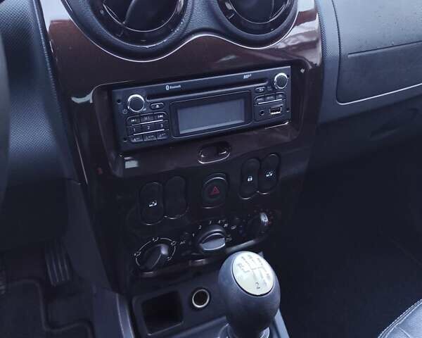 Білий Дачія Duster, об'ємом двигуна 1.5 л та пробігом 221 тис. км за 8900 $, фото 24 на Automoto.ua