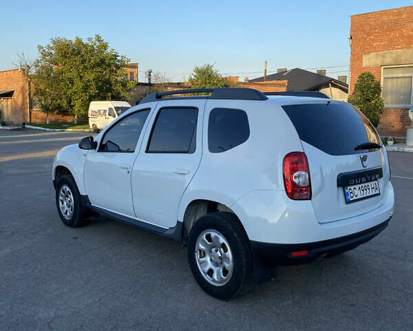 Белый Дачия Duster, объемом двигателя 1.46 л и пробегом 263 тыс. км за 9200 $, фото 1 на Automoto.ua