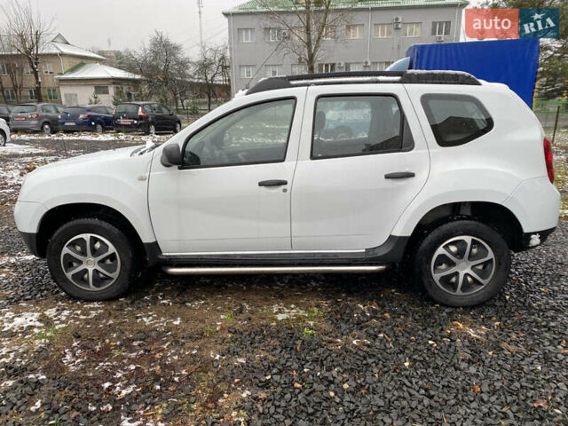 Білий Дачія Duster, об'ємом двигуна 1.6 л та пробігом 233 тис. км за 7100 $, фото 2 на Automoto.ua