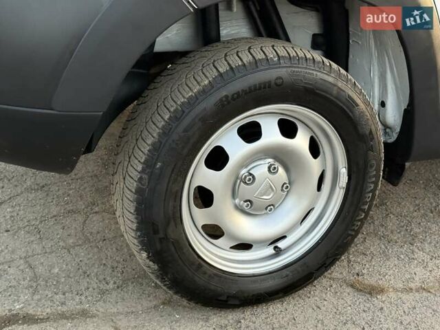 Білий Дачія Duster, об'ємом двигуна 1.5 л та пробігом 182 тис. км за 8999 $, фото 9 на Automoto.ua