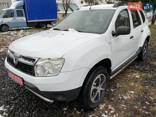 Білий Дачія Duster, об'ємом двигуна 1.6 л та пробігом 233 тис. км за 7100 $, фото 9 на Automoto.ua