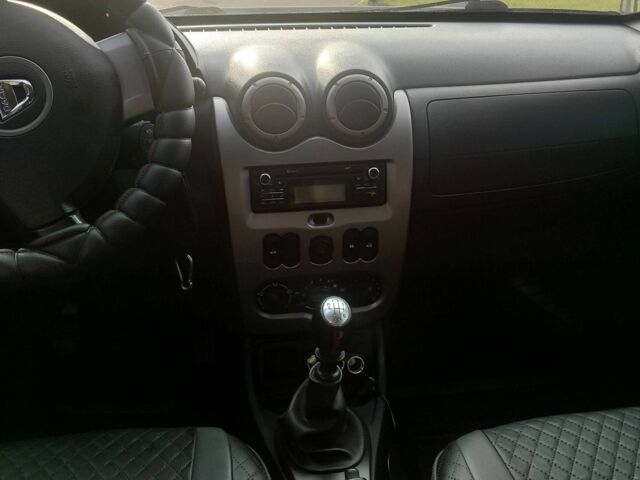 Белый Дачия Duster, объемом двигателя 1.5 л и пробегом 220 тыс. км за 10513 $, фото 6 на Automoto.ua