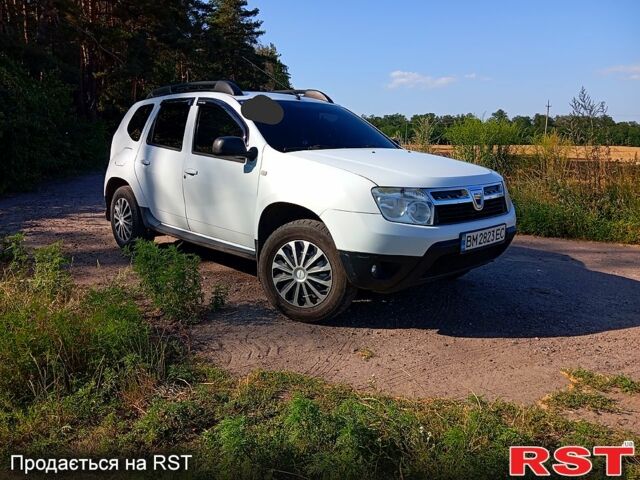 Белый Дачия Duster, объемом двигателя 1.6 л и пробегом 202 тыс. км за 8450 $, фото 1 на Automoto.ua