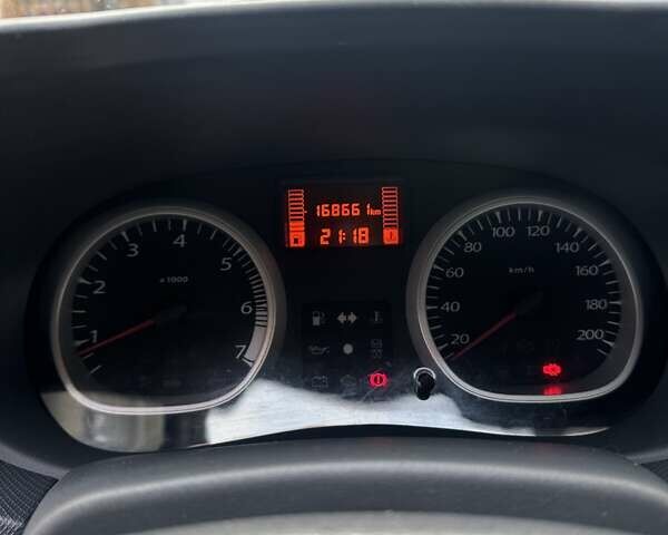 Белый Дачия Duster, объемом двигателя 1.5 л и пробегом 168 тыс. км за 8350 $, фото 20 на Automoto.ua