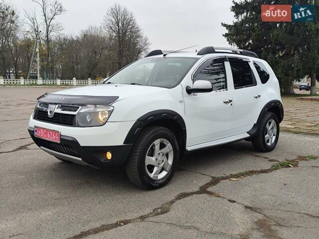 Белый Дачия Duster, объемом двигателя 1.5 л и пробегом 168 тыс. км за 10700 $, фото 46 на Automoto.ua