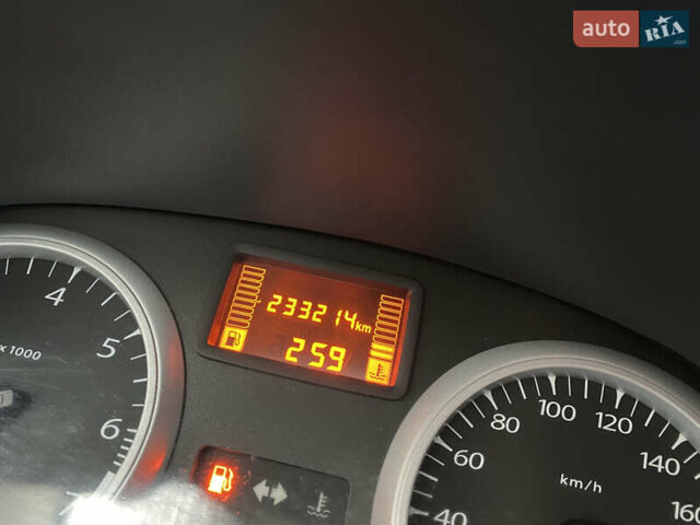 Білий Дачія Duster, об'ємом двигуна 1.6 л та пробігом 233 тис. км за 7100 $, фото 14 на Automoto.ua