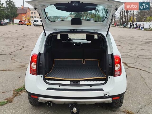 Белый Дачия Duster, объемом двигателя 1.5 л и пробегом 168 тыс. км за 10700 $, фото 34 на Automoto.ua