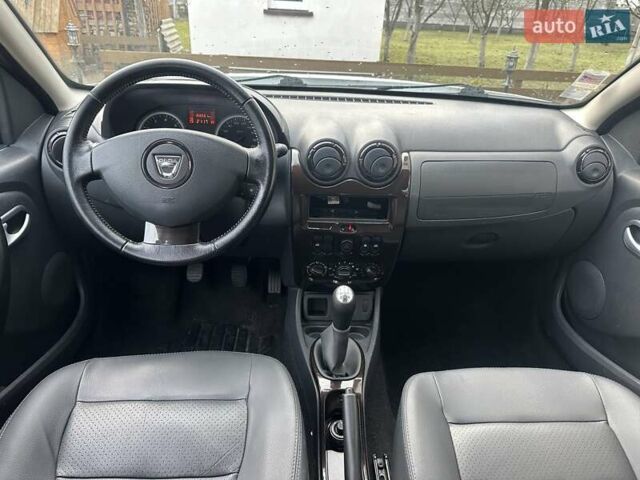 Белый Дачия Duster, объемом двигателя 1.5 л и пробегом 168 тыс. км за 8350 $, фото 16 на Automoto.ua