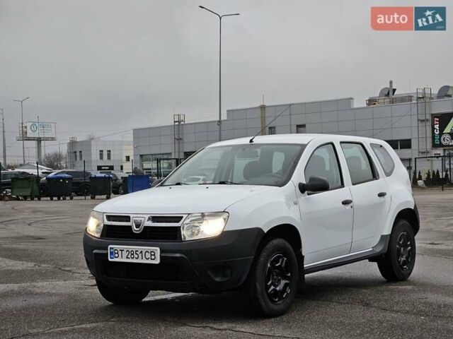 Білий Дачія Duster, об'ємом двигуна 1.6 л та пробігом 122 тис. км за 8300 $, фото 5 на Automoto.ua