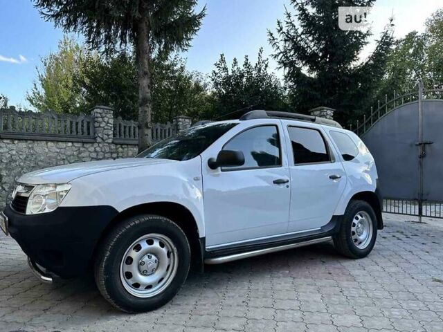 Белый Дачия Duster, объемом двигателя 1.6 л и пробегом 143 тыс. км за 7299 $, фото 8 на Automoto.ua