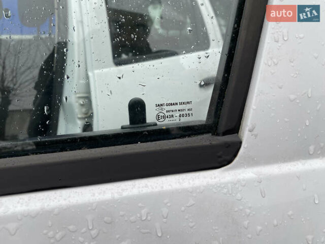 Білий Дачія Duster, об'ємом двигуна 1.6 л та пробігом 233 тис. км за 7100 $, фото 21 на Automoto.ua