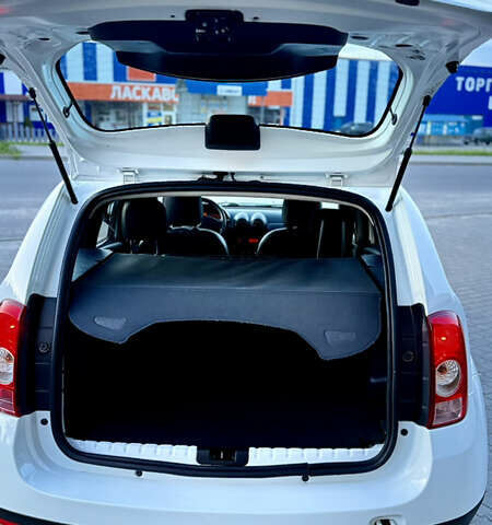 Белый Дачия Duster, объемом двигателя 1.5 л и пробегом 200 тыс. км за 8999 $, фото 28 на Automoto.ua