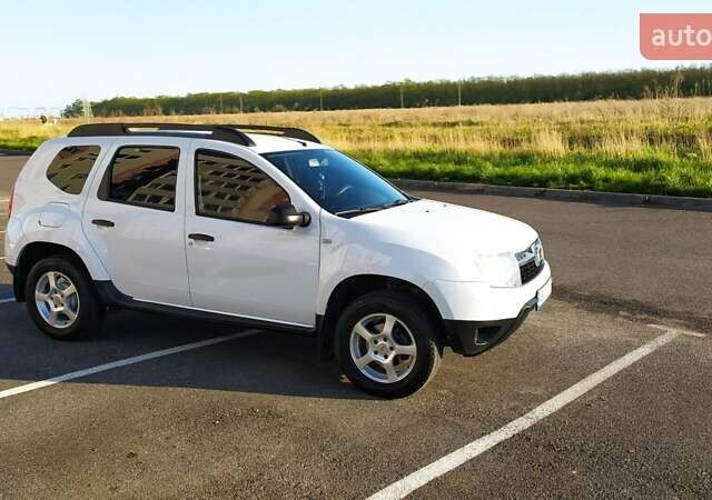 Білий Дачія Duster, об'ємом двигуна 1.5 л та пробігом 148 тис. км за 8200 $, фото 6 на Automoto.ua