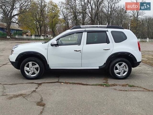 Белый Дачия Duster, объемом двигателя 1.5 л и пробегом 168 тыс. км за 10700 $, фото 10 на Automoto.ua