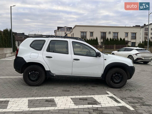 Білий Дачія Duster, об'ємом двигуна 1.6 л та пробігом 223 тис. км за 6500 $, фото 8 на Automoto.ua
