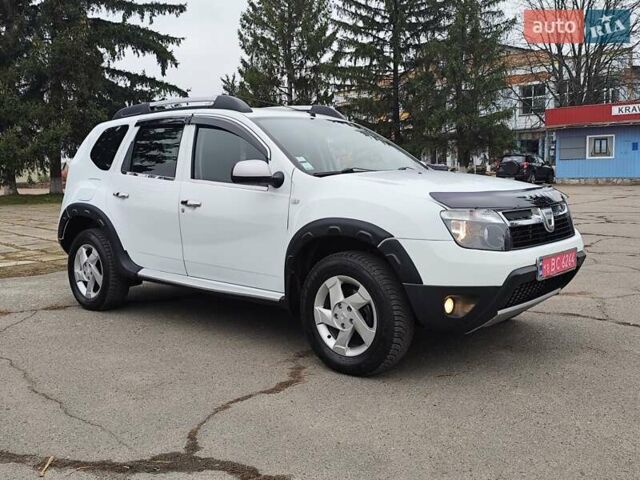 Белый Дачия Duster, объемом двигателя 1.5 л и пробегом 168 тыс. км за 10700 $, фото 4 на Automoto.ua