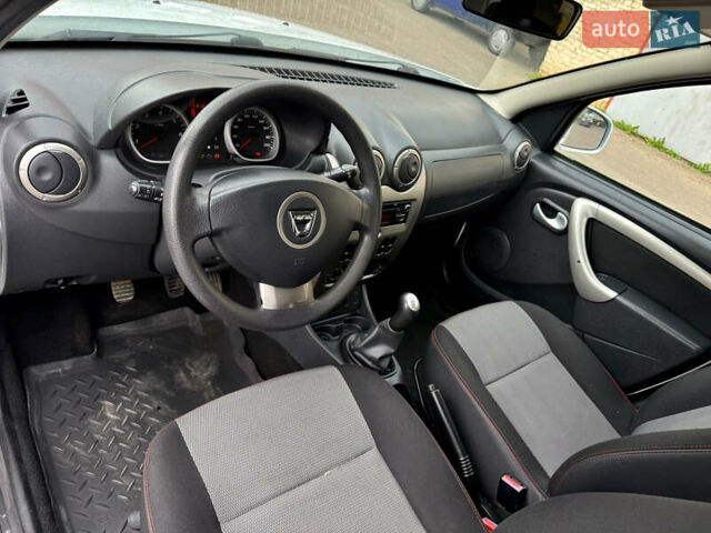 Білий Дачія Duster, об'ємом двигуна 1.6 л та пробігом 212 тис. км за 7299 $, фото 11 на Automoto.ua