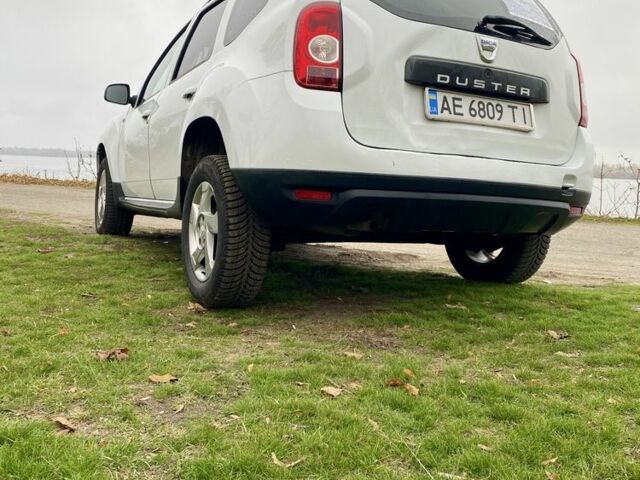 Білий Дачія Duster, об'ємом двигуна 1.6 л та пробігом 223 тис. км за 6899 $, фото 8 на Automoto.ua