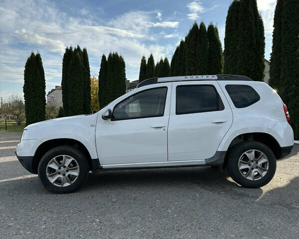Белый Дачия Duster, объемом двигателя 1.5 л и пробегом 233 тыс. км за 10500 $, фото 2 на Automoto.ua
