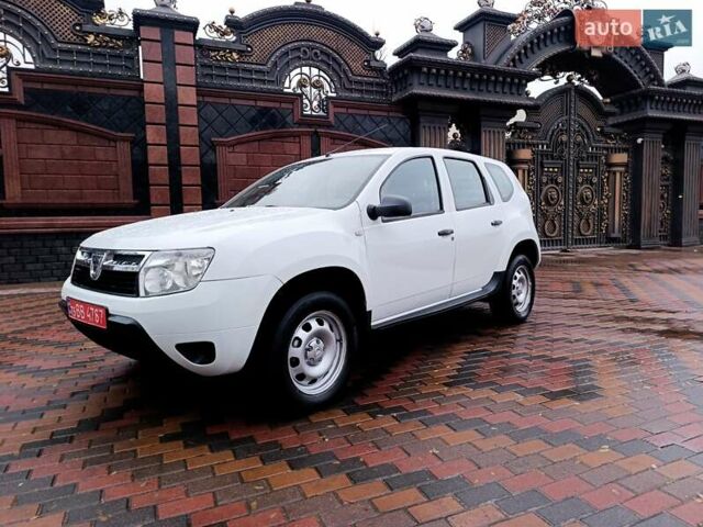 Белый Дачия Duster, объемом двигателя 1.6 л и пробегом 227 тыс. км за 7777 $, фото 10 на Automoto.ua