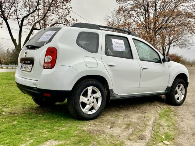 Білий Дачія Duster, об'ємом двигуна 1.6 л та пробігом 223 тис. км за 6899 $, фото 17 на Automoto.ua