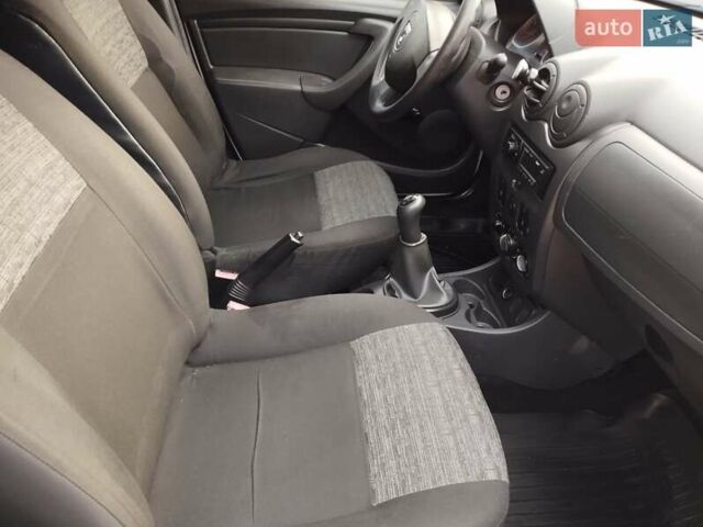 Белый Дачия Duster, объемом двигателя 1.6 л и пробегом 220 тыс. км за 7199 $, фото 15 на Automoto.ua