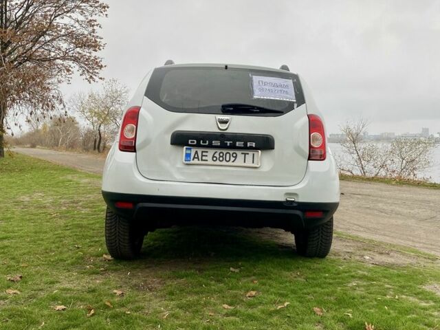 Білий Дачія Duster, об'ємом двигуна 1.6 л та пробігом 223 тис. км за 6899 $, фото 7 на Automoto.ua