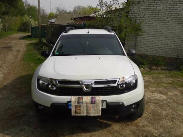 Білий Дачія Duster, об'ємом двигуна 1.6 л та пробігом 175 тис. км за 9900 $, фото 3 на Automoto.ua