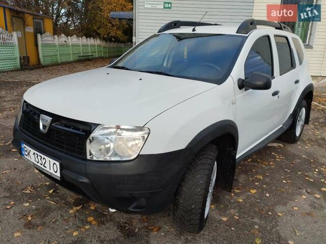 Белый Дачия Duster, объемом двигателя 1.6 л и пробегом 220 тыс. км за 7199 $, фото 8 на Automoto.ua