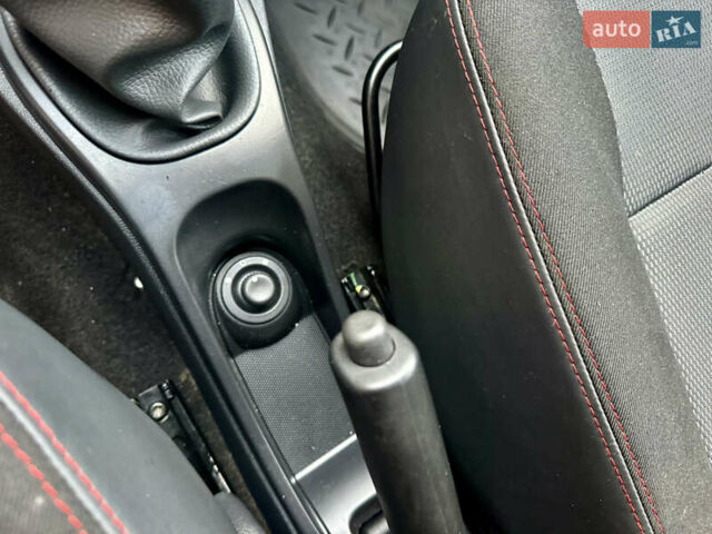 Дачия Duster 2013 в Ровно на Automoto.ua Белый Дачия Duster, объемом двигателя 1.6 л и пробегом 213 тыс. км за 7699 $, фото 20 на Automoto.ua